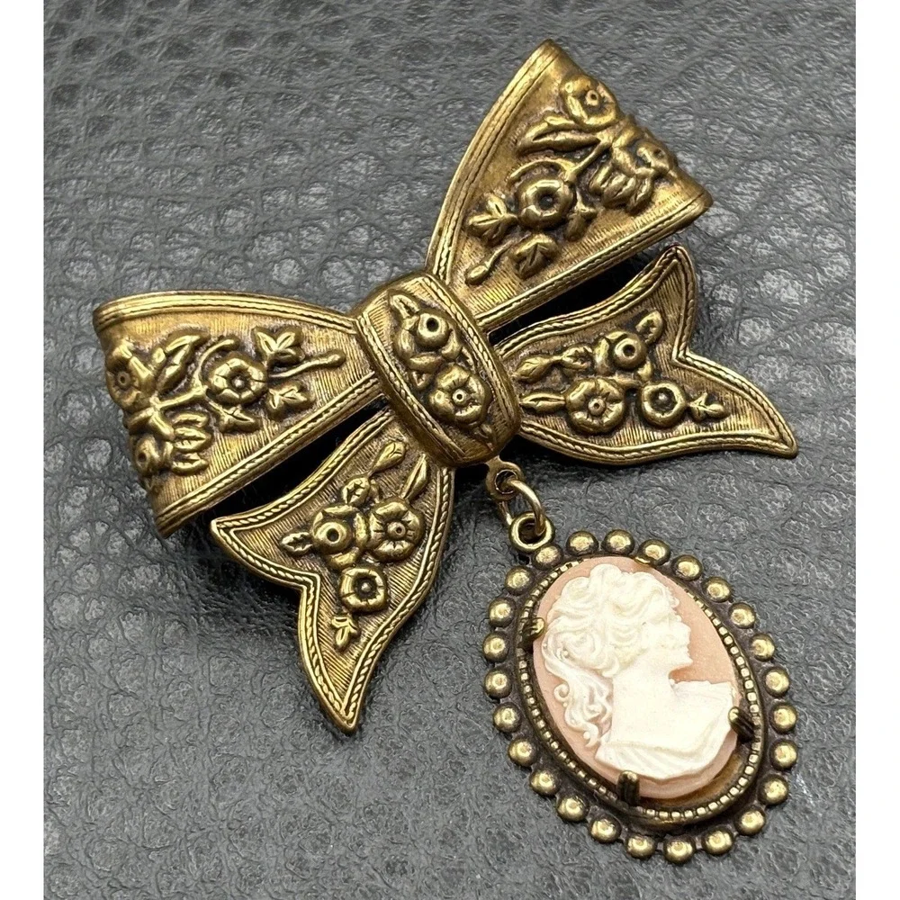 Vintage Ornate Floral Bow Brooch Cameo Dangle Drop Antiqued Gold Tone Pin